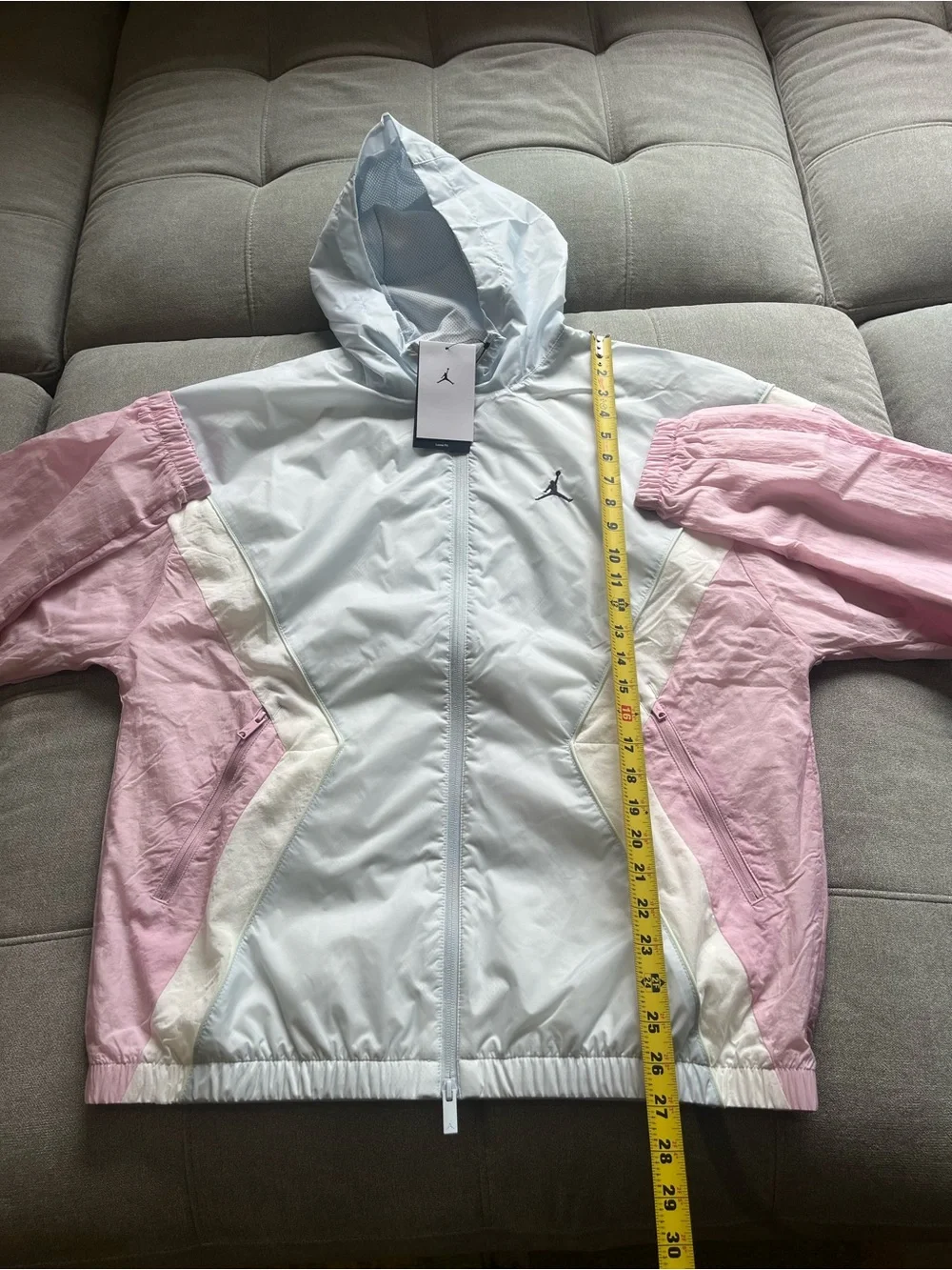 NWT $110 Nike Jordan Brooklyn Hooded Draft Jacket Men’s Medium Pink Blue